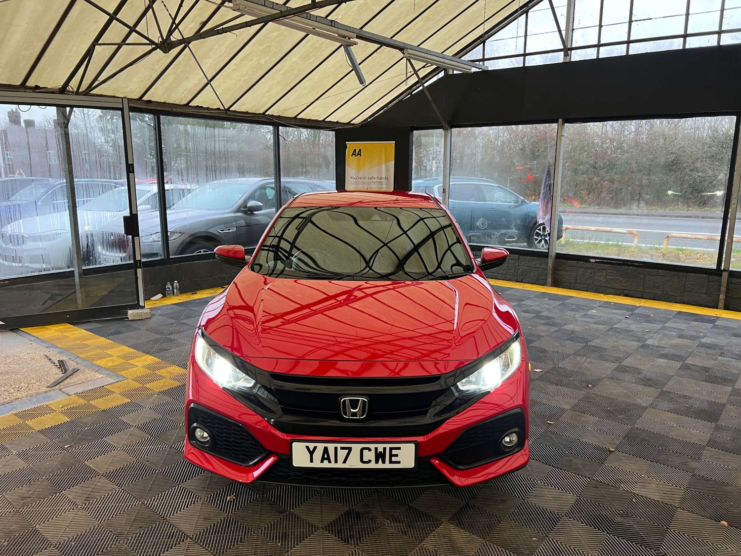 Used Honda Civic 2017 for sale - 77038509: Photo 3