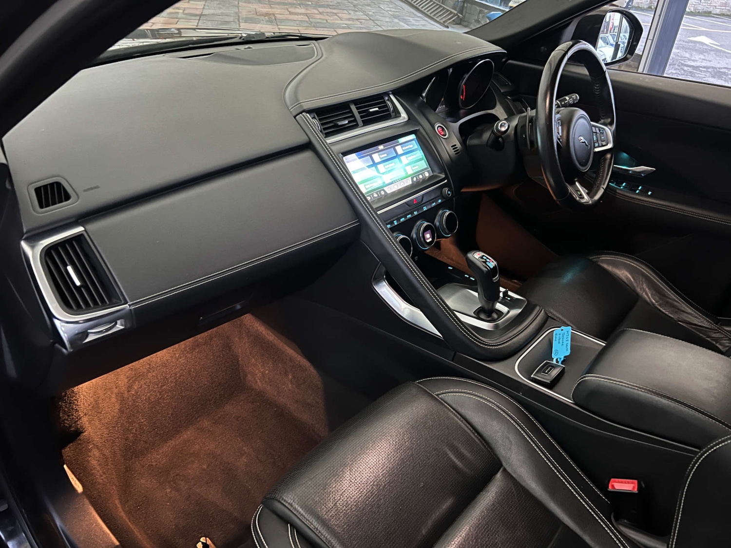 Used Jaguar E-Pace 2018 for sale - 77053559: Photo 24