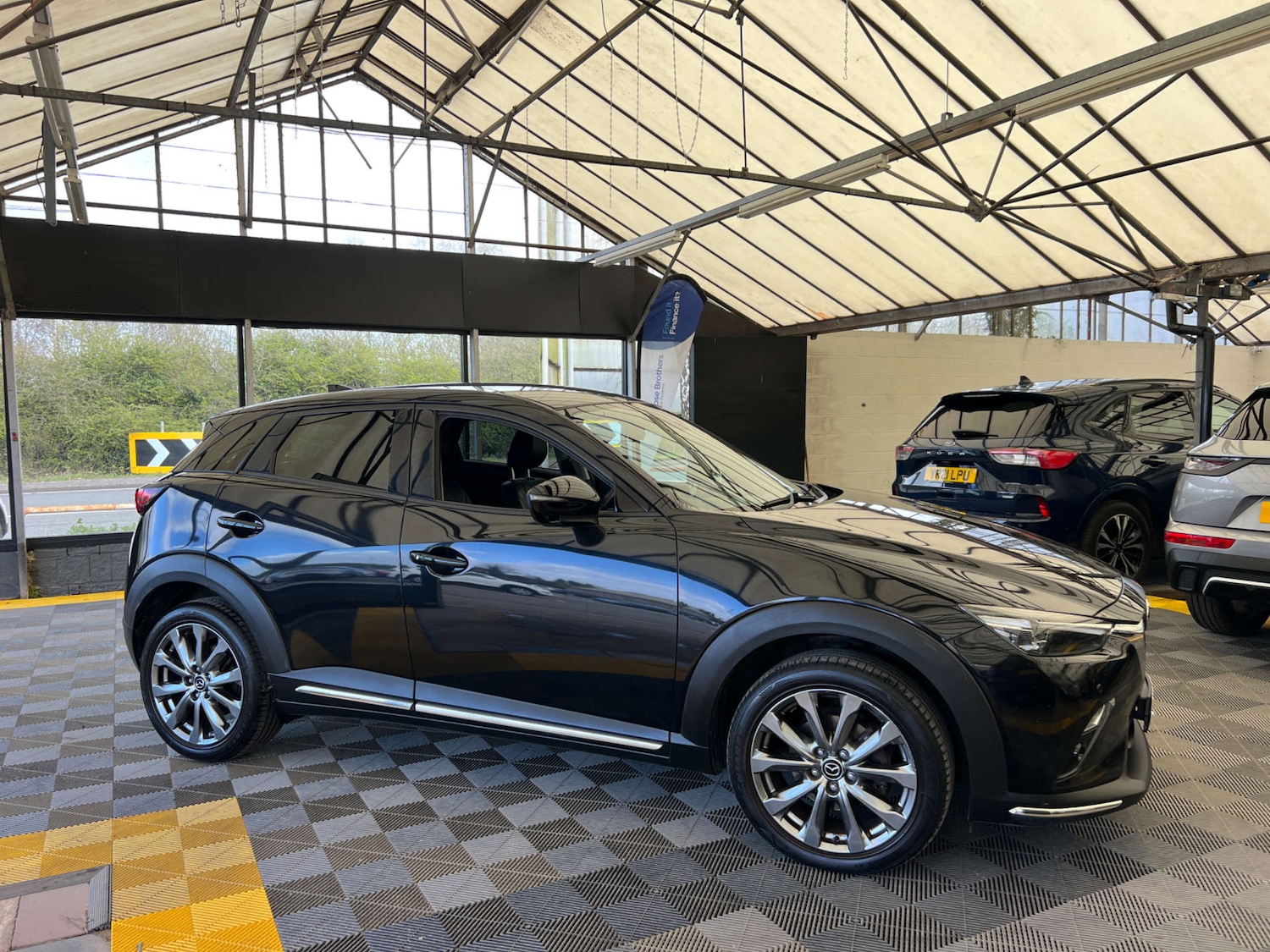Used Mazda CX-3 2019 for sale - 78070983: Photo 3