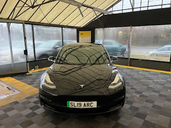 Used Tesla Model 3 2019 for sale - 77022646: Photo