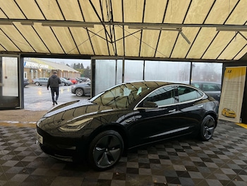 Used Tesla Model 3 2019 for sale - 77022646: Photo