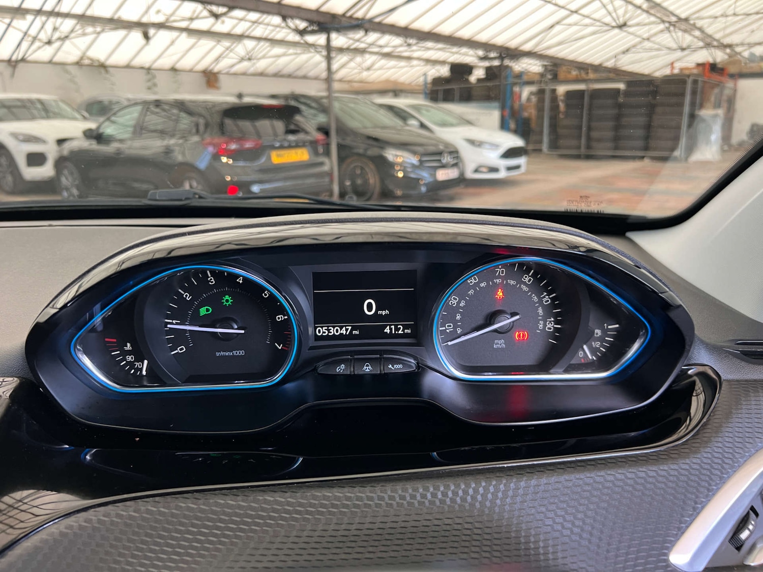 Used Peugeot 2008 2018 for sale - 76437858: Photo 14