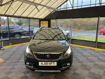Used Peugeot 2008 2018 for sale - 76437858: Photo
