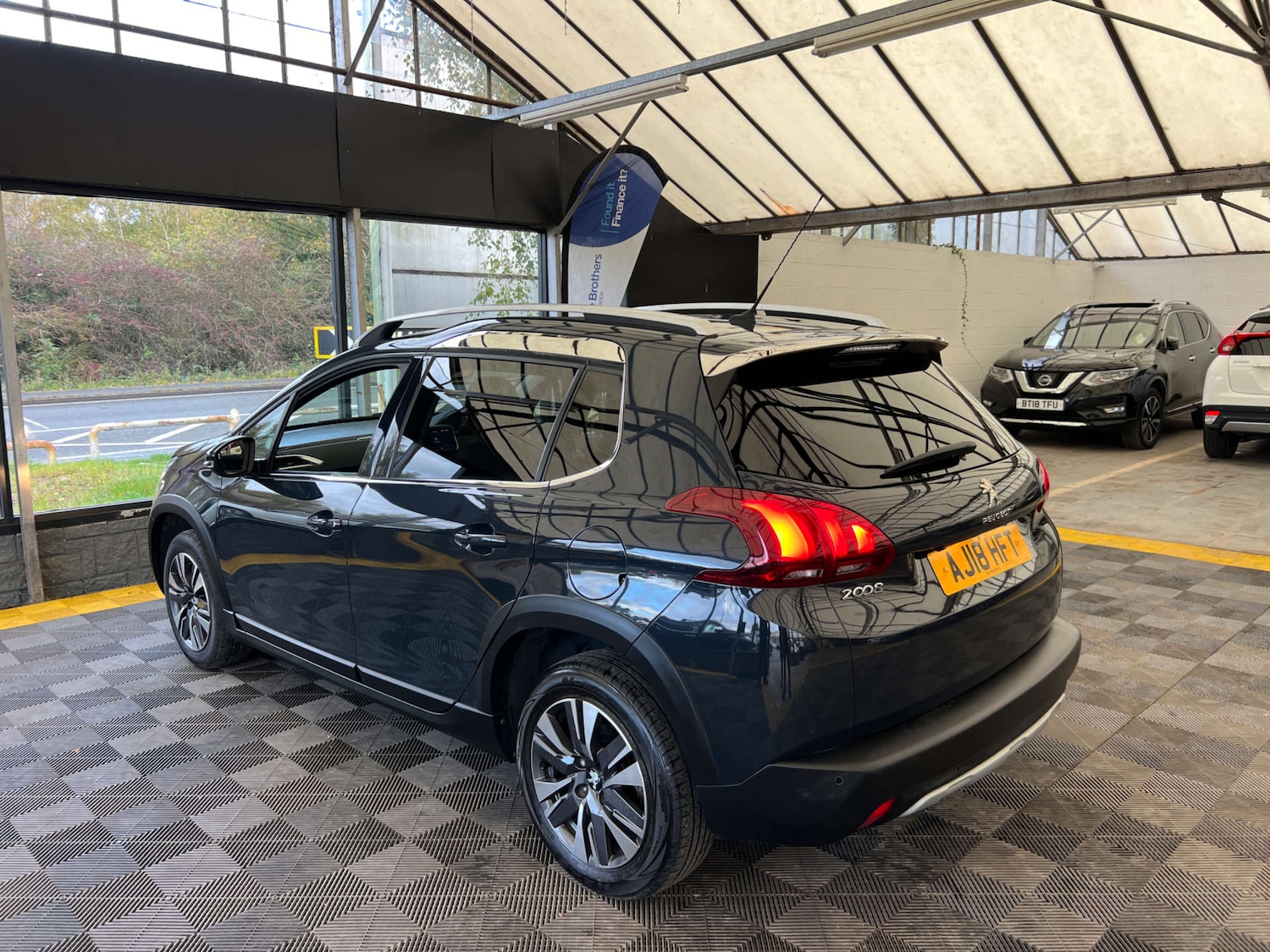 Used Peugeot 2008 2018 for sale - 76437858: Photo 6