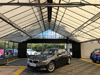 Used BMW 3 Series 2021 for sale - 79432730: Photo