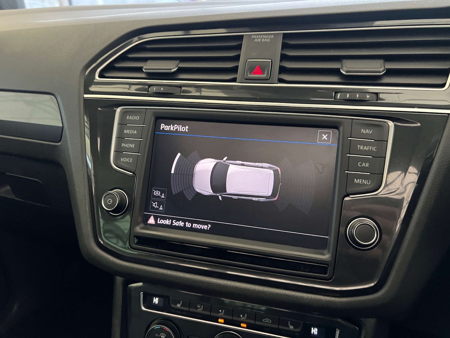 Used Volkswagen Tiguan 2016 for sale - 77224779: Photo 21