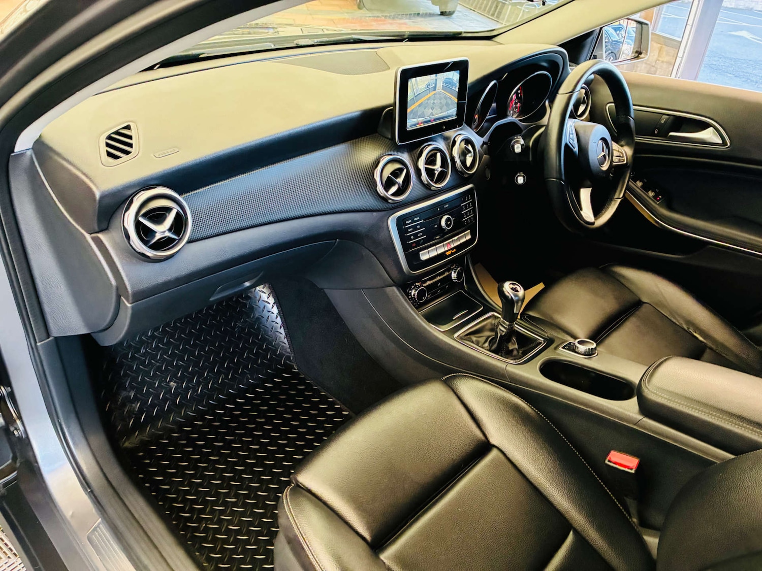 Used Mercedes-Benz GLA 2017 for sale - 76277889: Photo 26