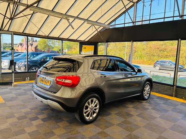 Used Mercedes-Benz GLA 2017 for sale - 76277889: Photo 9