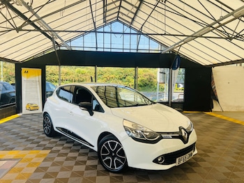 Used Renault Clio 2015 for sale - 75581895: Photo