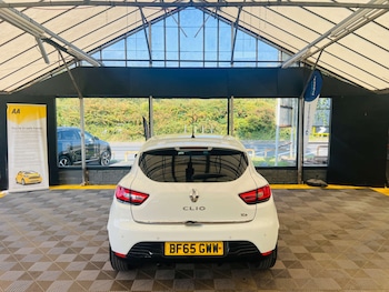 Used Renault Clio 2015 for sale - 75581895: Photo