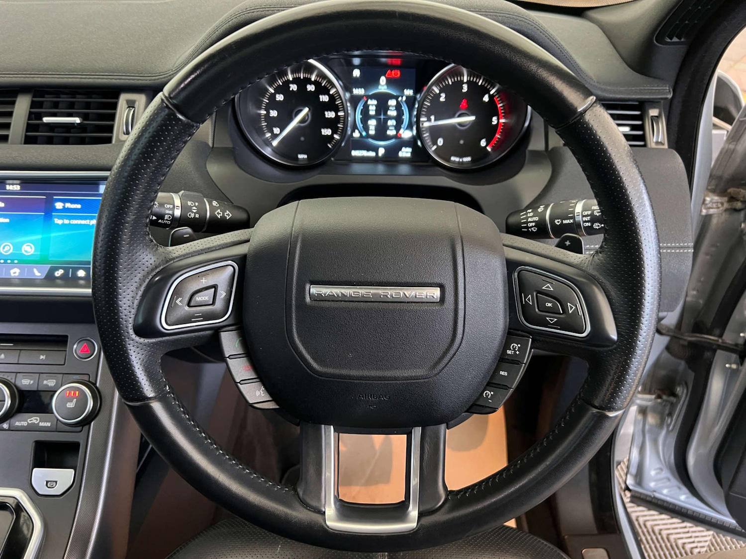 Used Land Rover Range Rover Evoque 2018 for sale - 76477421: Photo 14