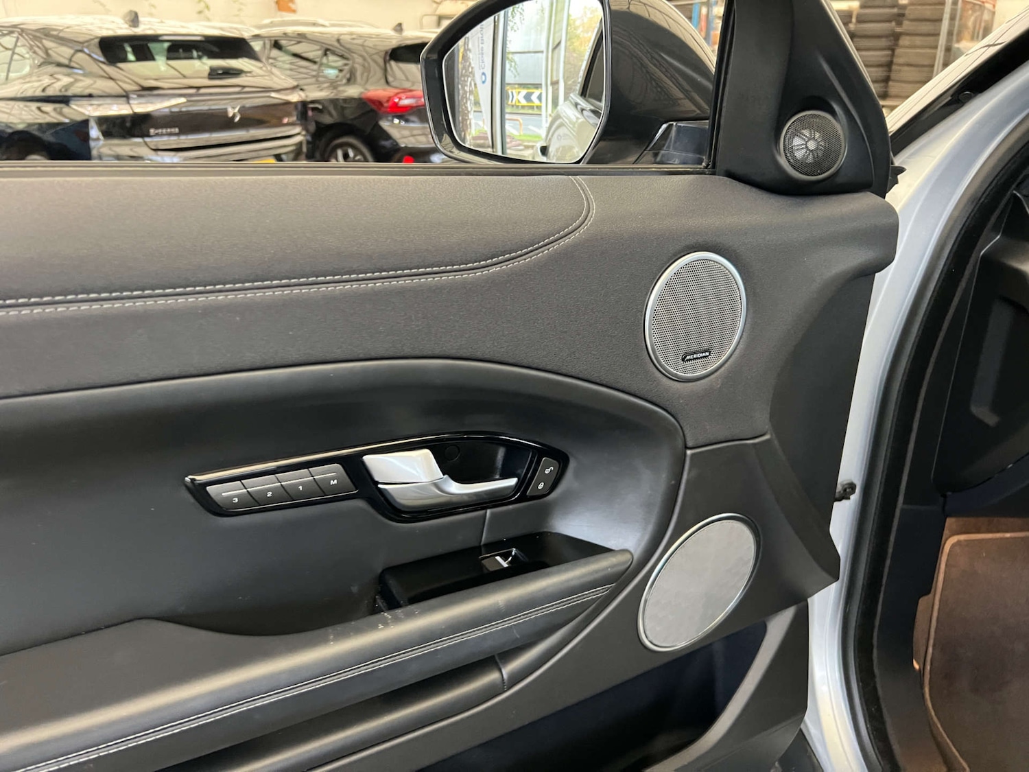 Used Land Rover Range Rover Evoque 2018 for sale - 76477421: Photo 30