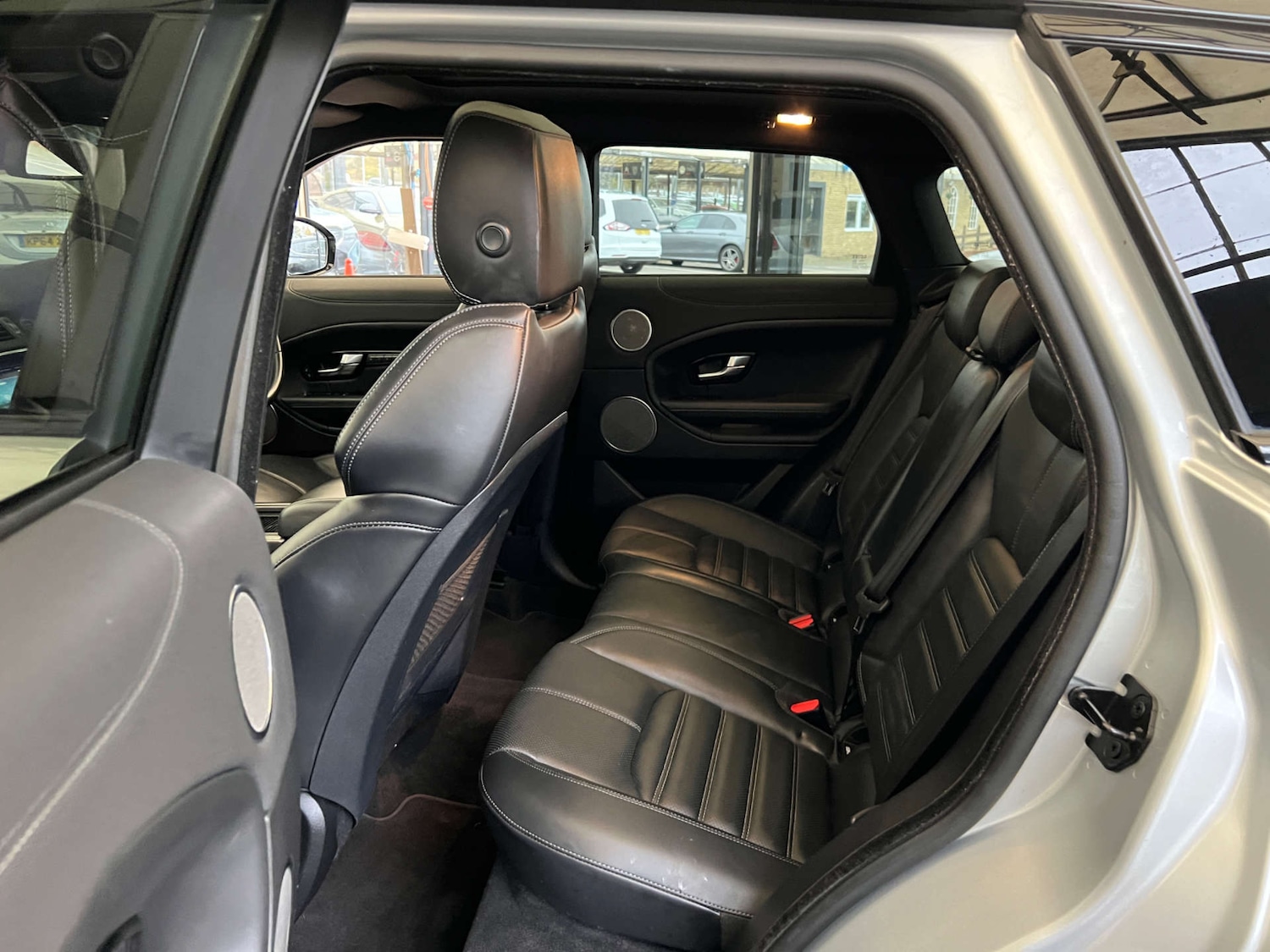 Used Land Rover Range Rover Evoque 2018 for sale - 76477421: Photo 31