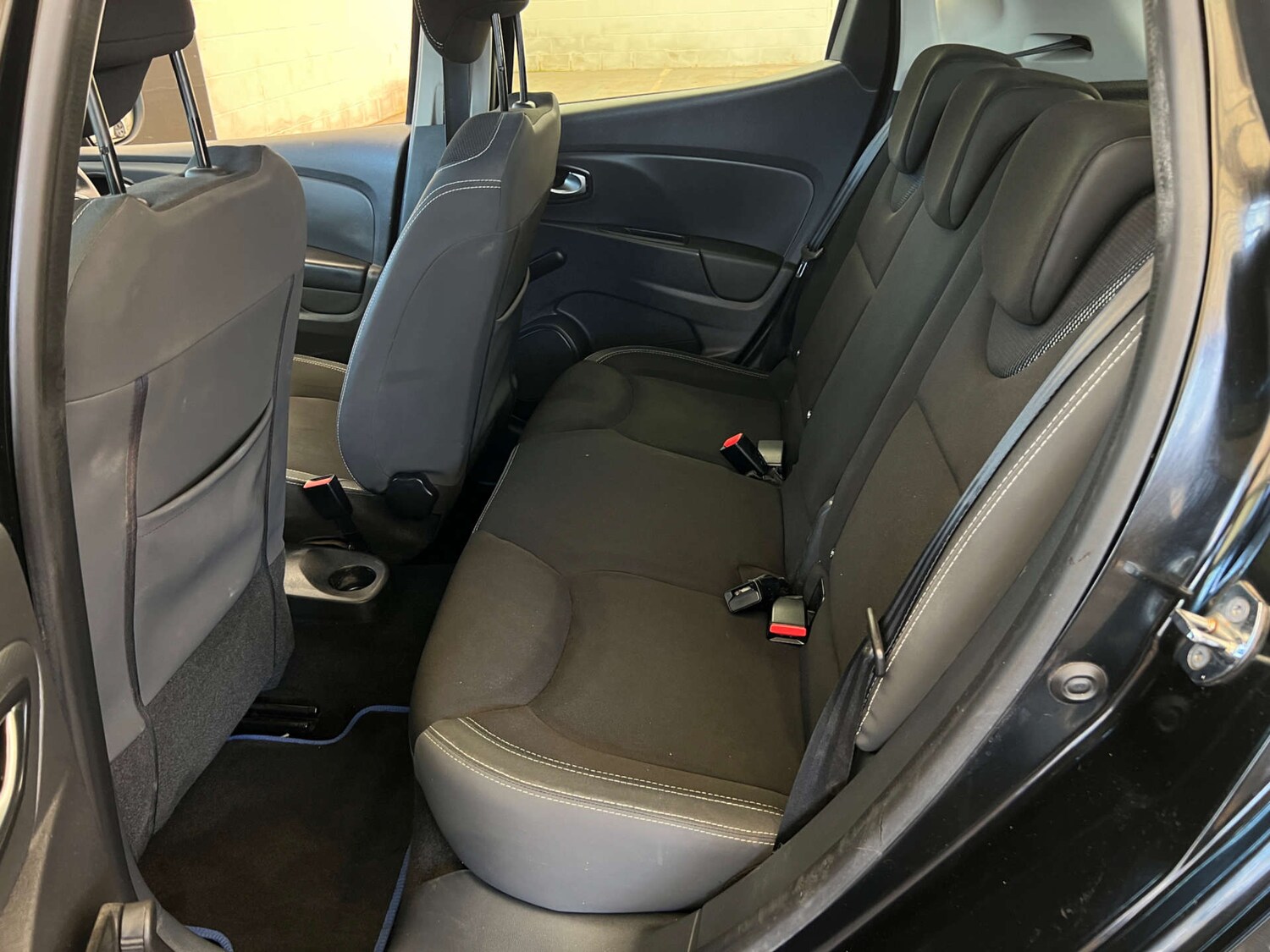 Used Renault Clio 2017 for sale - 78155654: Photo 24