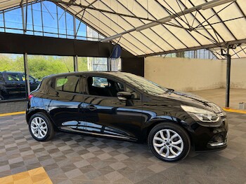 Used Renault Clio 2017 for sale - 78155654: Photo