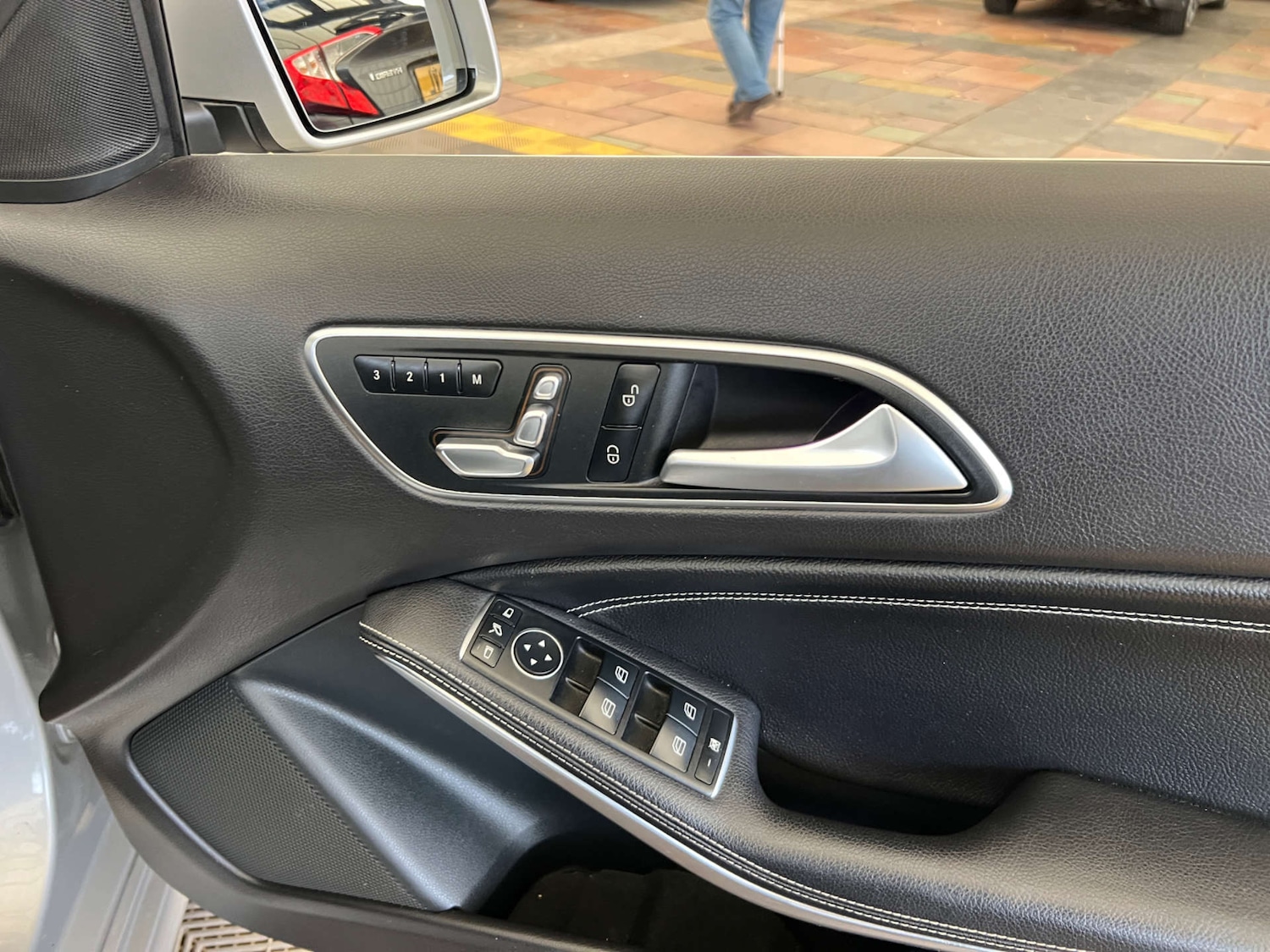 Used Mercedes-Benz A-Class 2018 for sale - 76595222: Photo 12