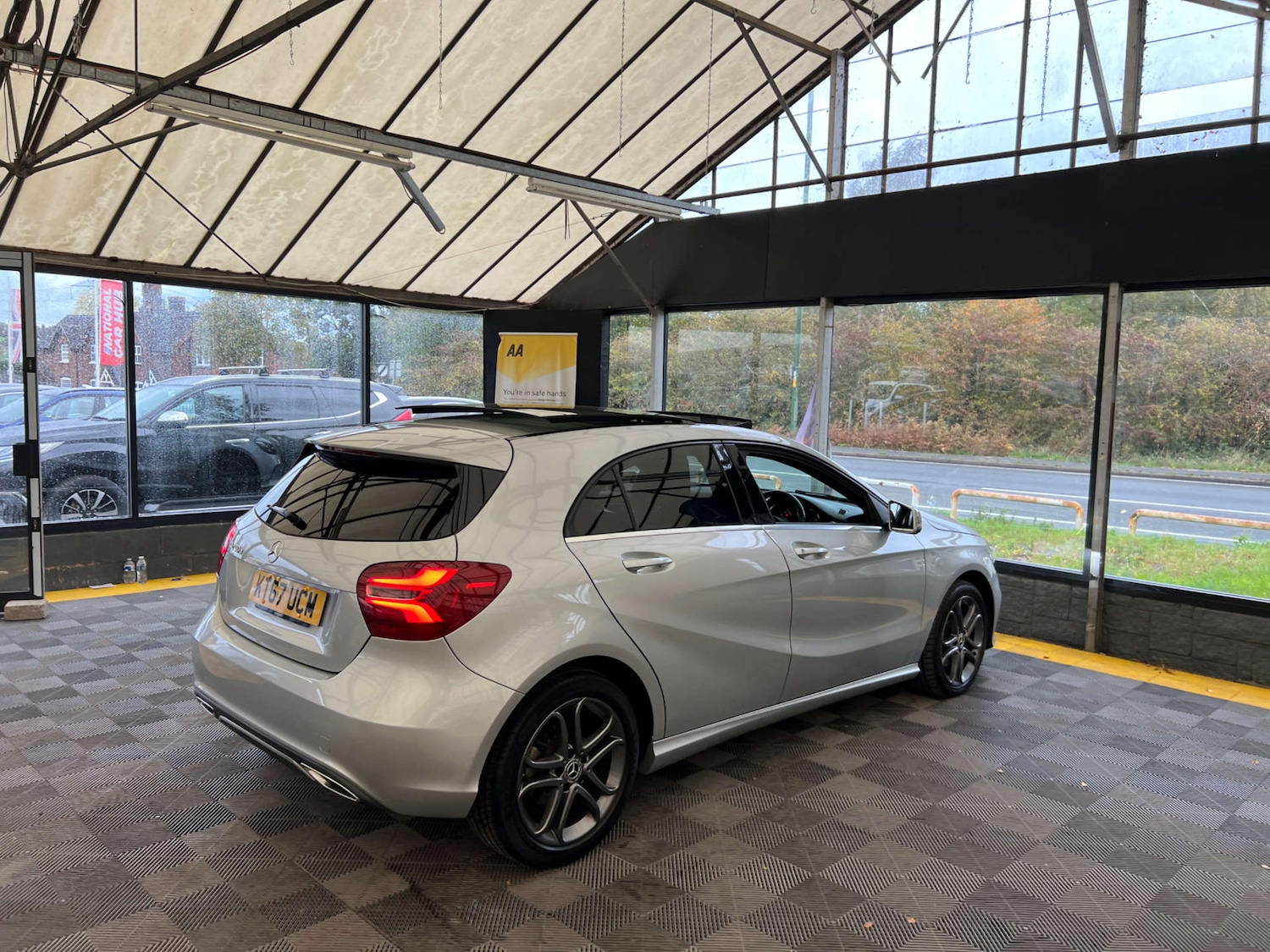 Used Mercedes-Benz A-Class 2018 for sale - 76595222: Photo 8