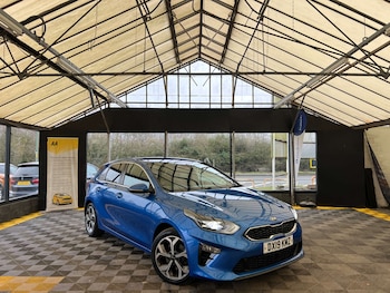 Used Kia Ceed 2019 for sale - 77880484: Photo