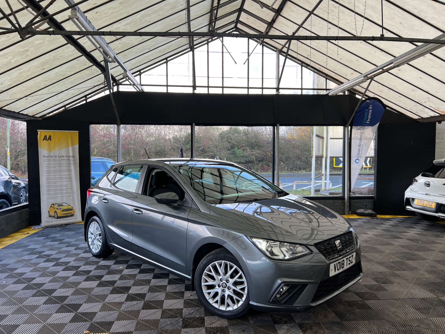 Used SEAT Ibiza 2018 for sale - 76861652: Photo 1