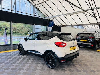 Used Renault Captur 2014 for sale - 75638776: Photo