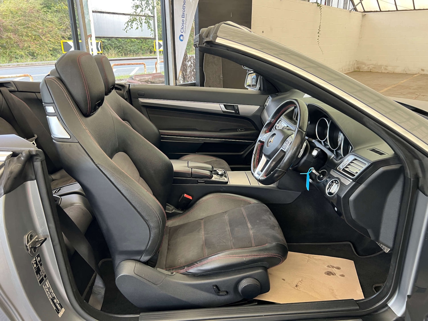 Used Mercedes-Benz E-Class 2015 for sale - 76045325: Photo 15