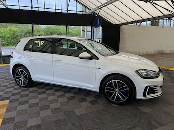 Used Volkswagen Golf 2018 for sale - 78280769: Photo