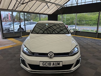 Used Volkswagen Golf 2018 for sale - 78280769: Photo