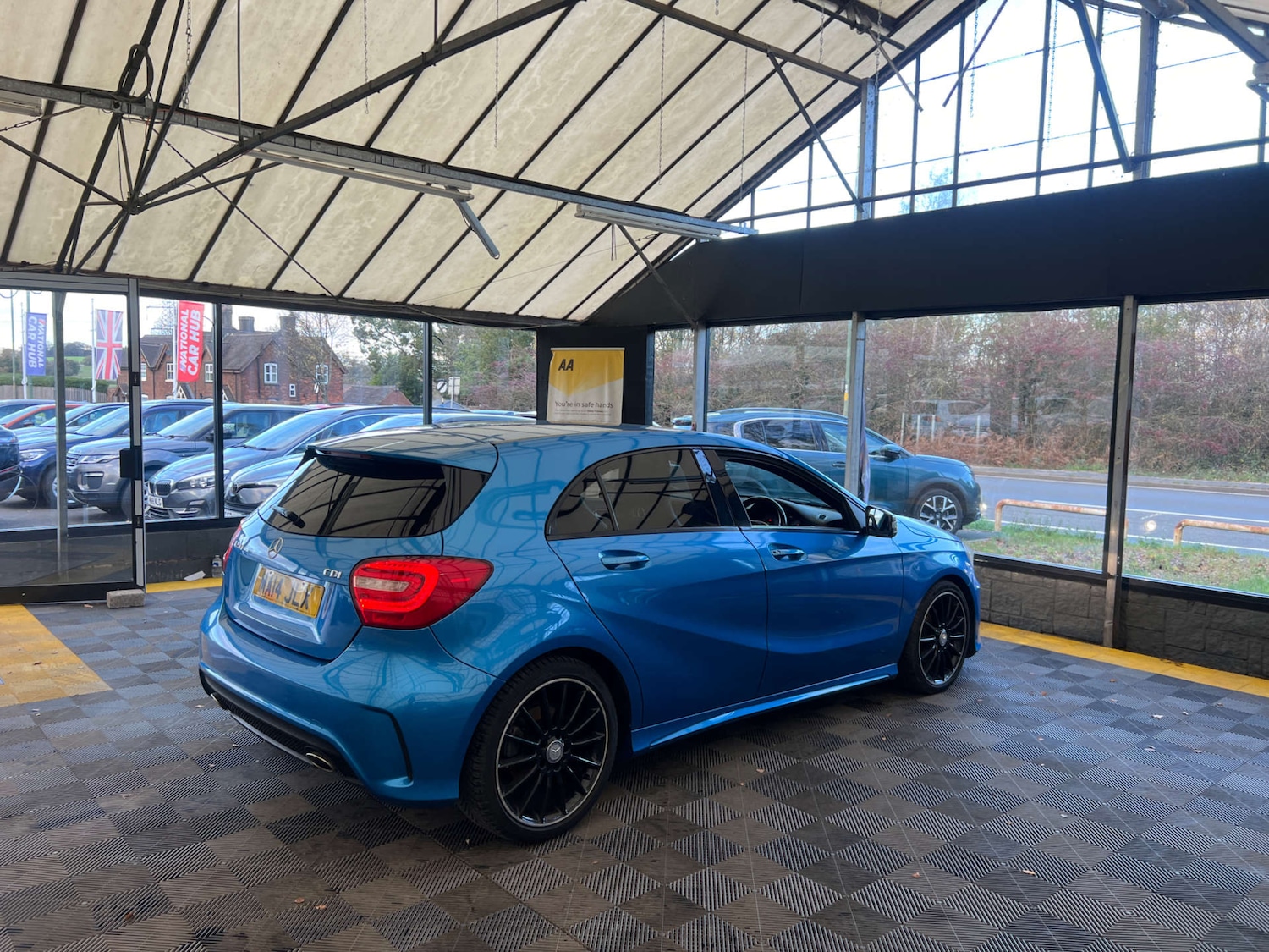 Used Mercedes-Benz A-Class 2014 for sale - 76618858: Photo 6