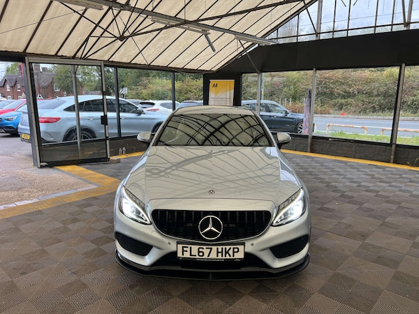 Used Mercedes-Benz C-Class 2017 for sale - 76097139: Photo 4
