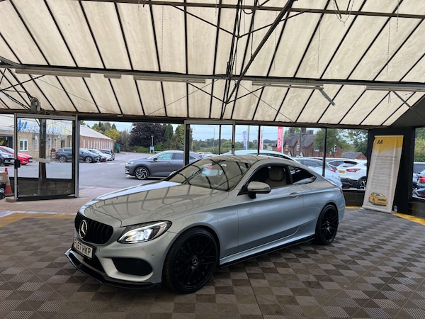 Used Mercedes-Benz C-Class 2017 for sale - 76097139: Photo 5