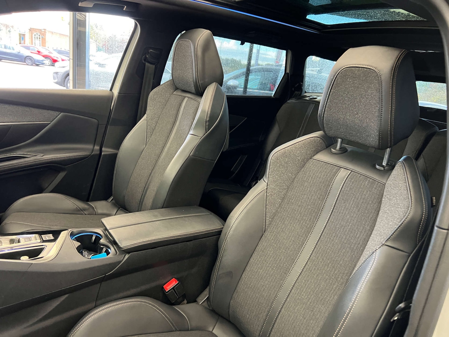 Used Peugeot 5008 2020 for sale - 77262706: Photo 24