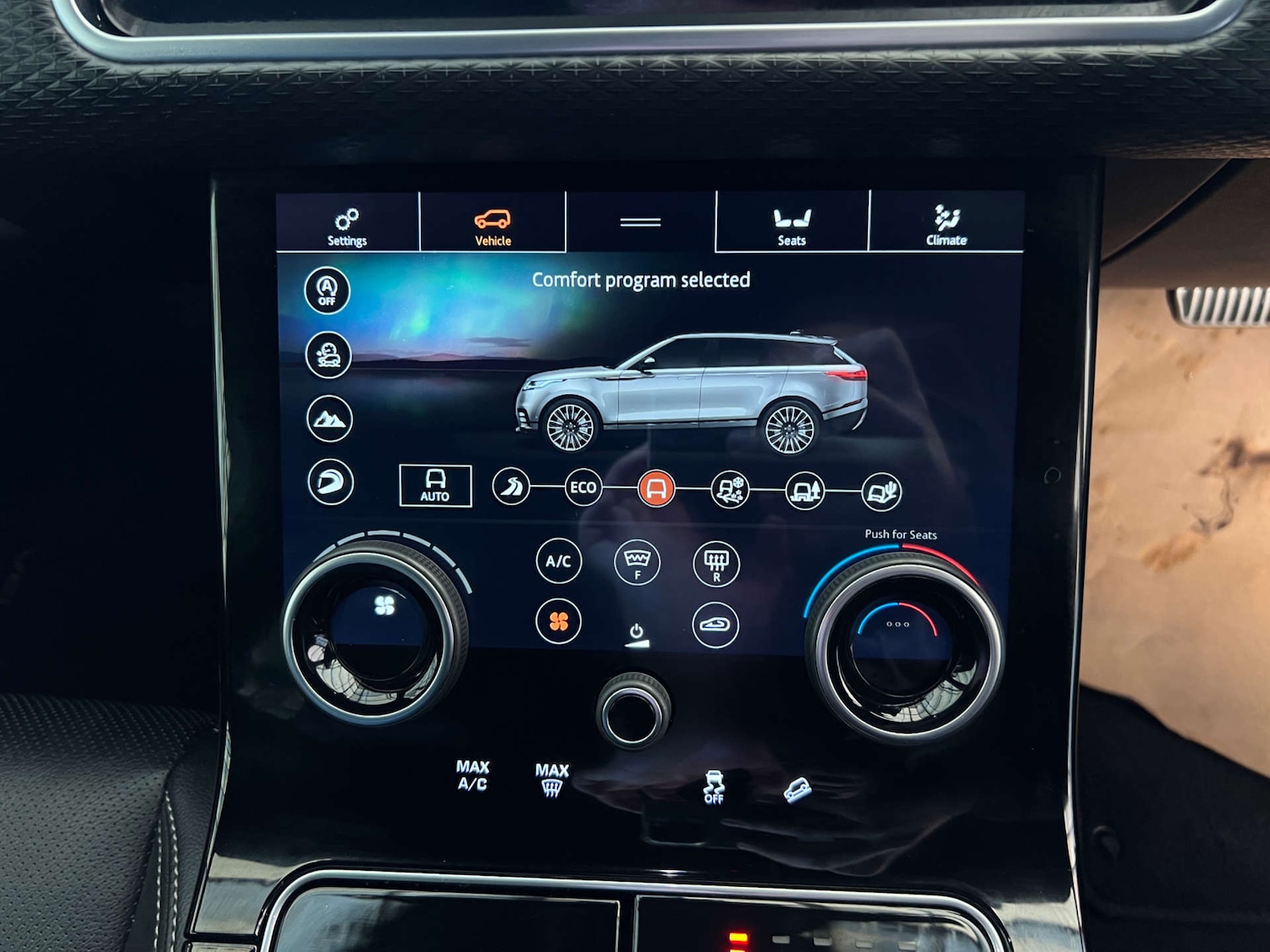 Used Land Rover Range Rover Velar 2018 for sale - 77628821: Photo 24