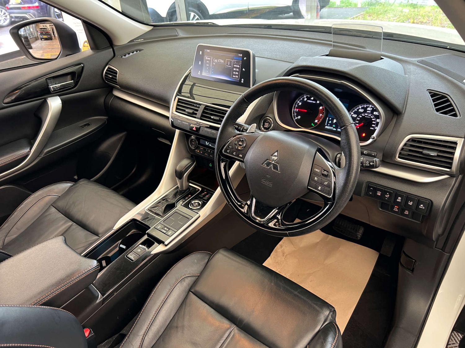 Used Mitsubishi Eclipse Cross 2018 for sale - 76437884: Photo 10