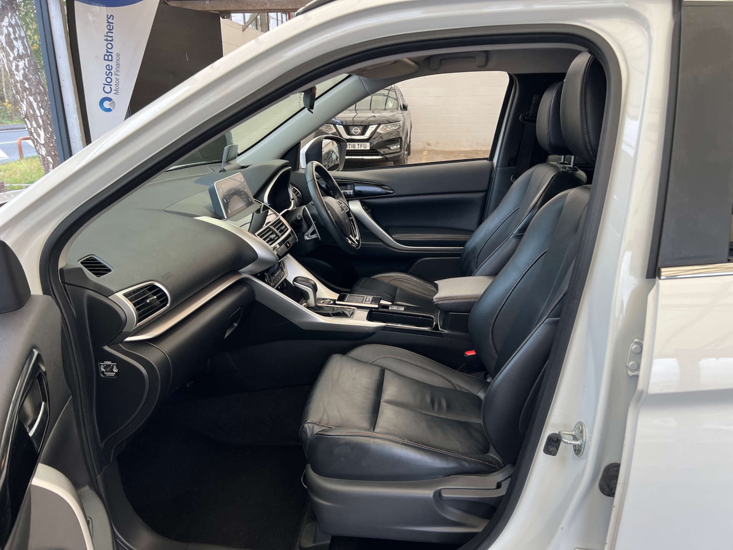 Used Mitsubishi Eclipse Cross 2018 for sale - 76437884: Photo 28