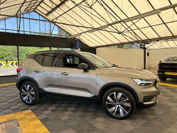Used Volvo XC40 2022 for sale - 79011090: Photo