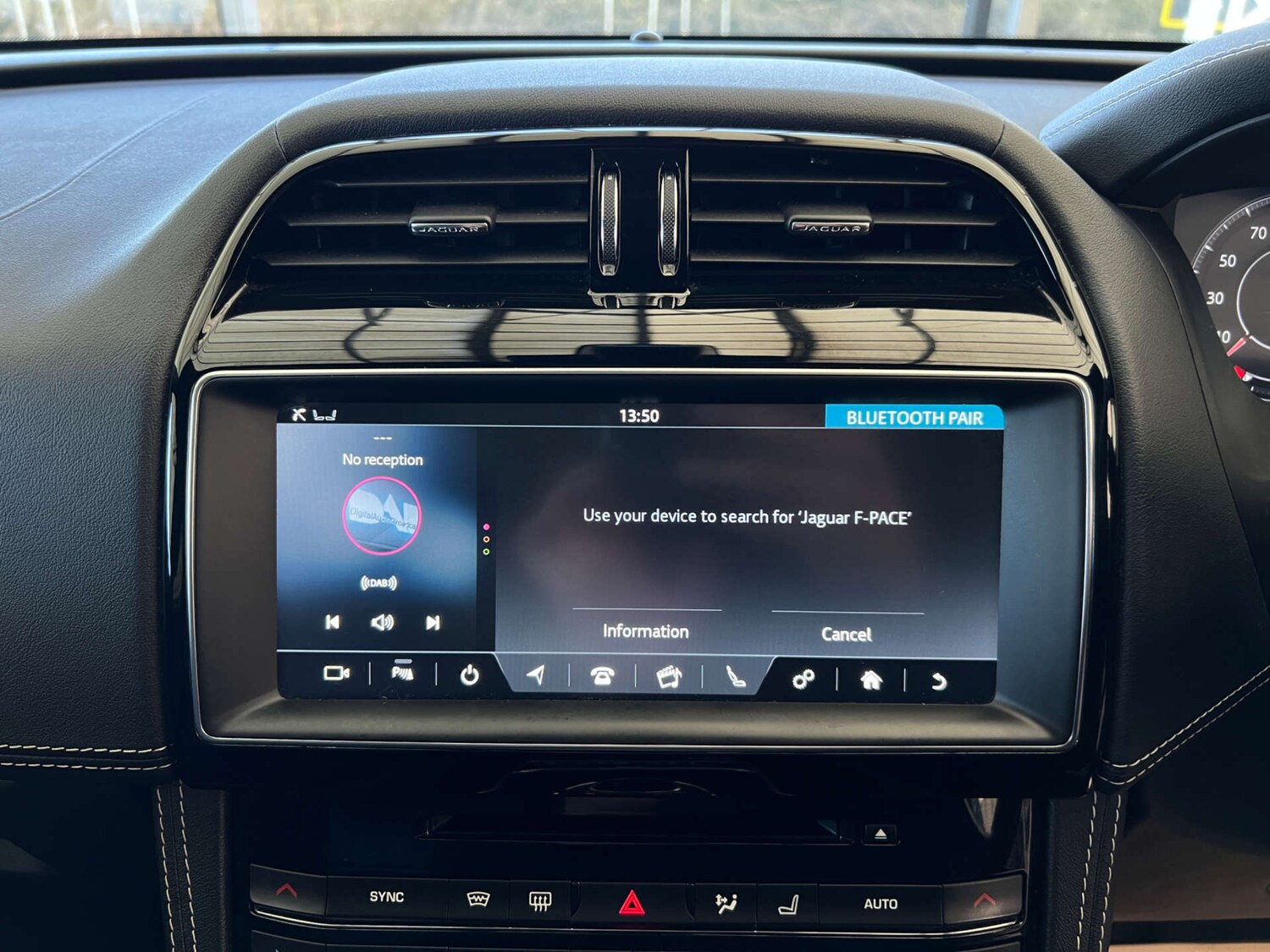 Used Jaguar F-Pace 2020 for sale - 77675373: Photo 19