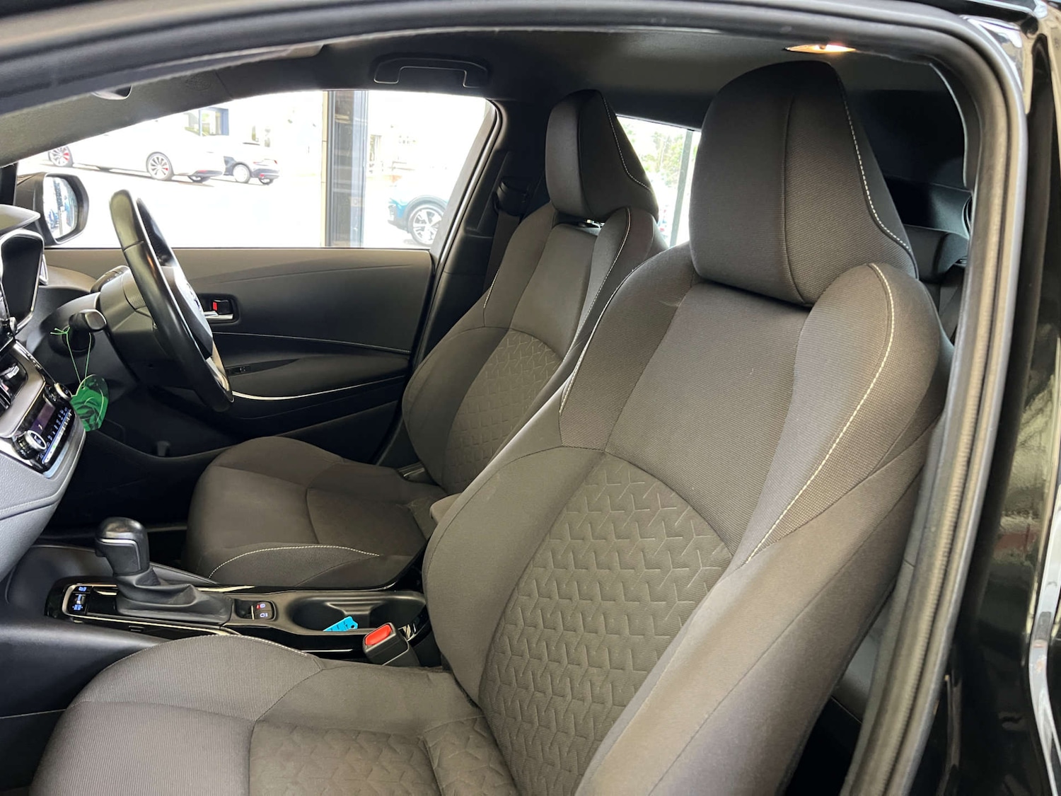 Used Toyota Corolla 2019 for sale - 77168094: Photo 20