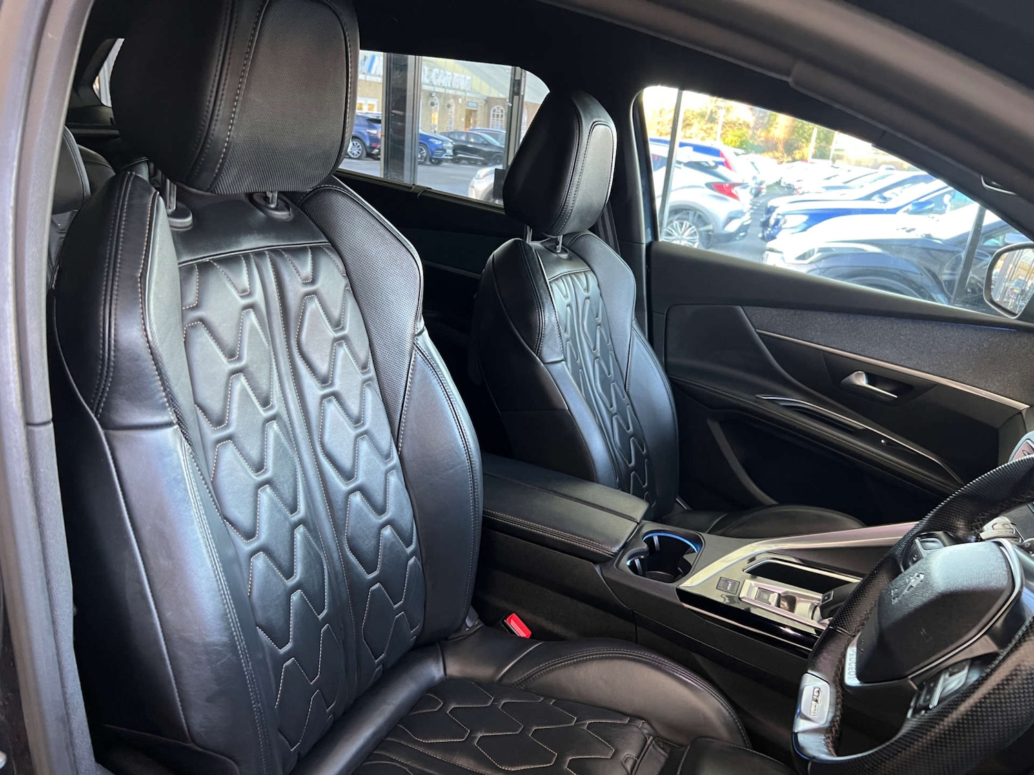 Used Peugeot 5008 2019 for sale - 76699705: Photo 11