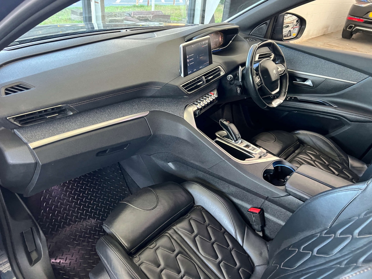 Used Peugeot 5008 2019 for sale - 76699705: Photo 24