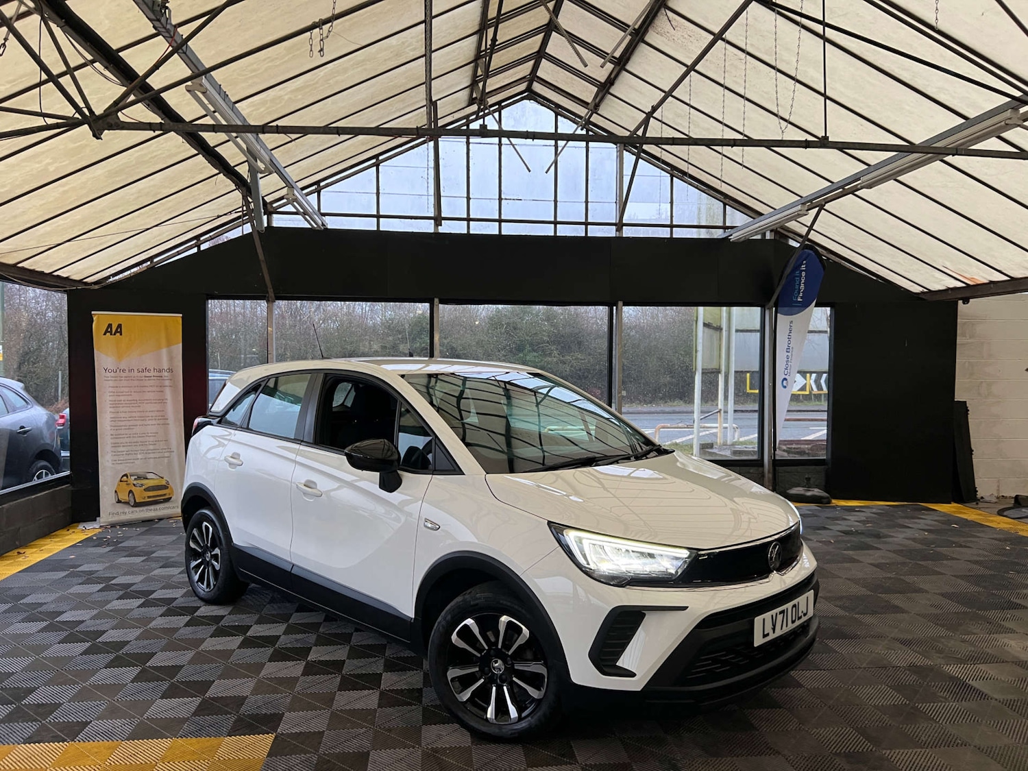 Used Vauxhall Crossland 2021 for sale - 77147774: Photo 1