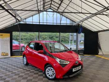 2019 - 1.0 Aygo X-Play VVT-i CVT 5dr