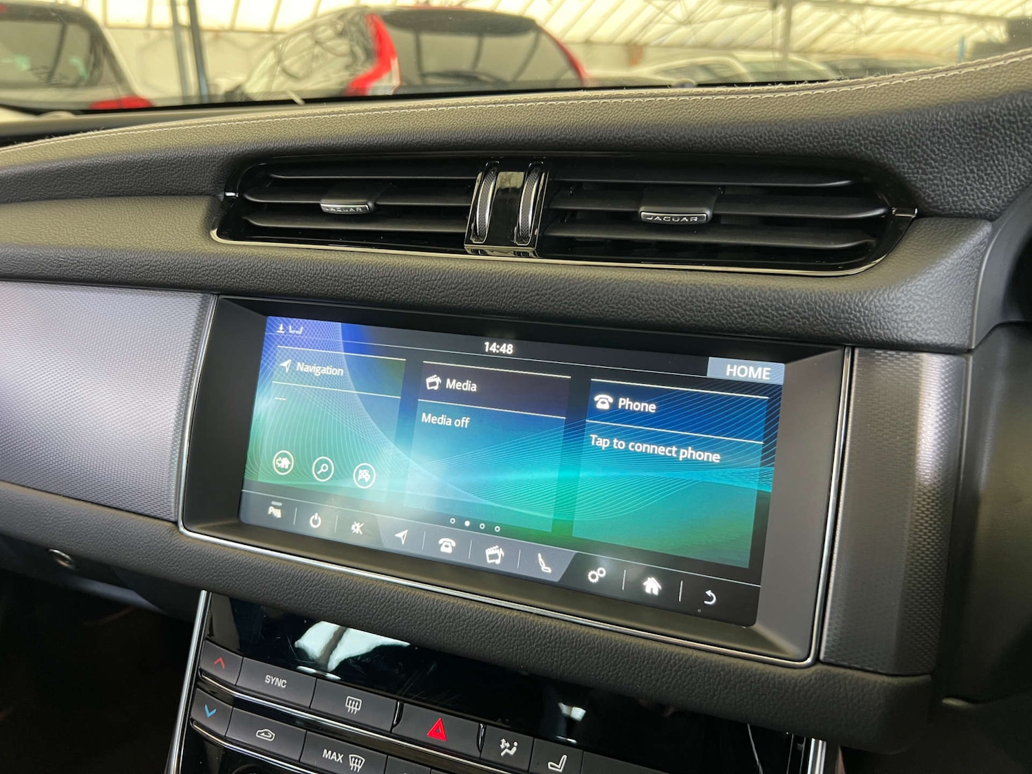 Used Jaguar XF 2018 for sale - 76571354: Photo 20