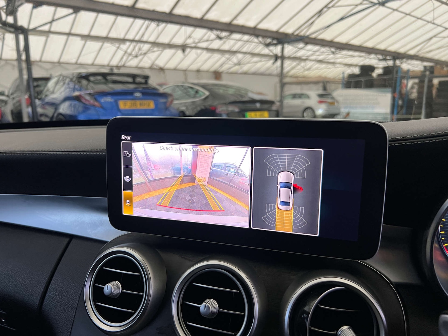 Used Mercedes-Benz C Class 2020 for sale - 77038541: Photo 23