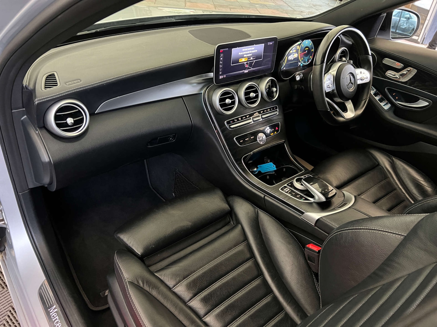 Used Mercedes-Benz C Class 2020 for sale - 77038541: Photo 27