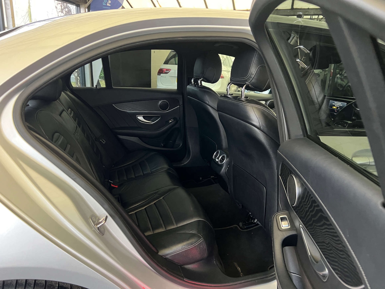 Used Mercedes-Benz C Class 2020 for sale - 77038541: Photo 29