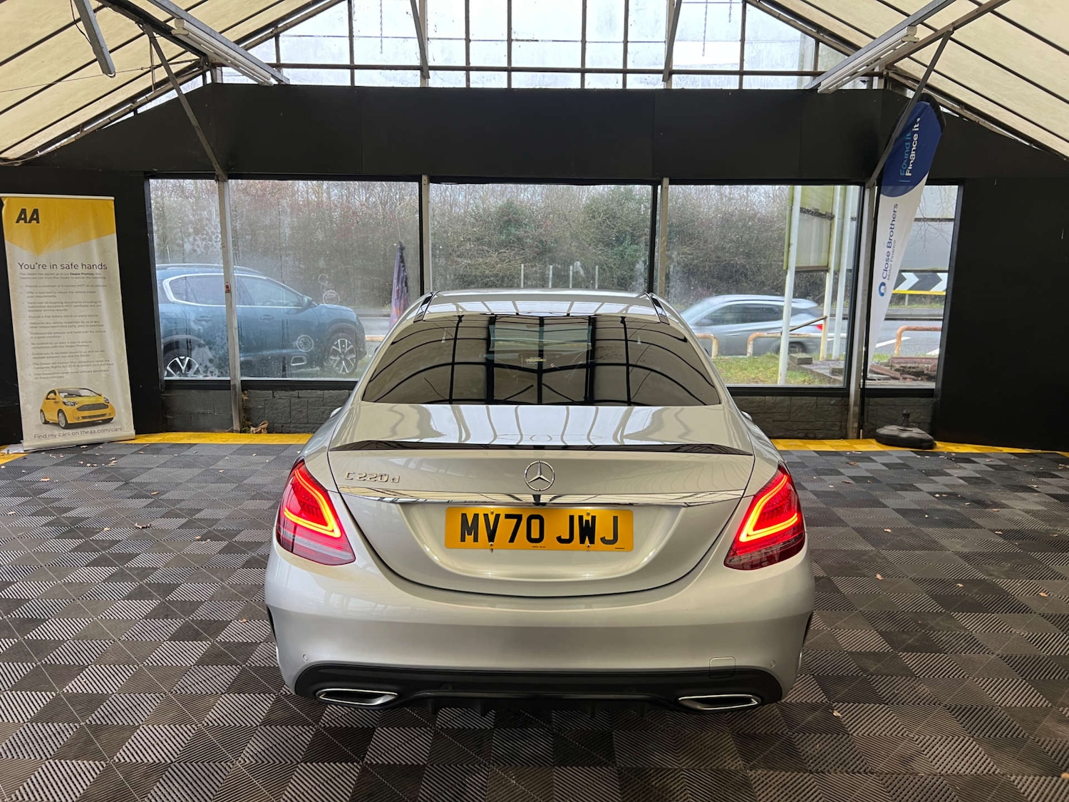 Used Mercedes-Benz C Class 2020 for sale - 77038541: Photo 6