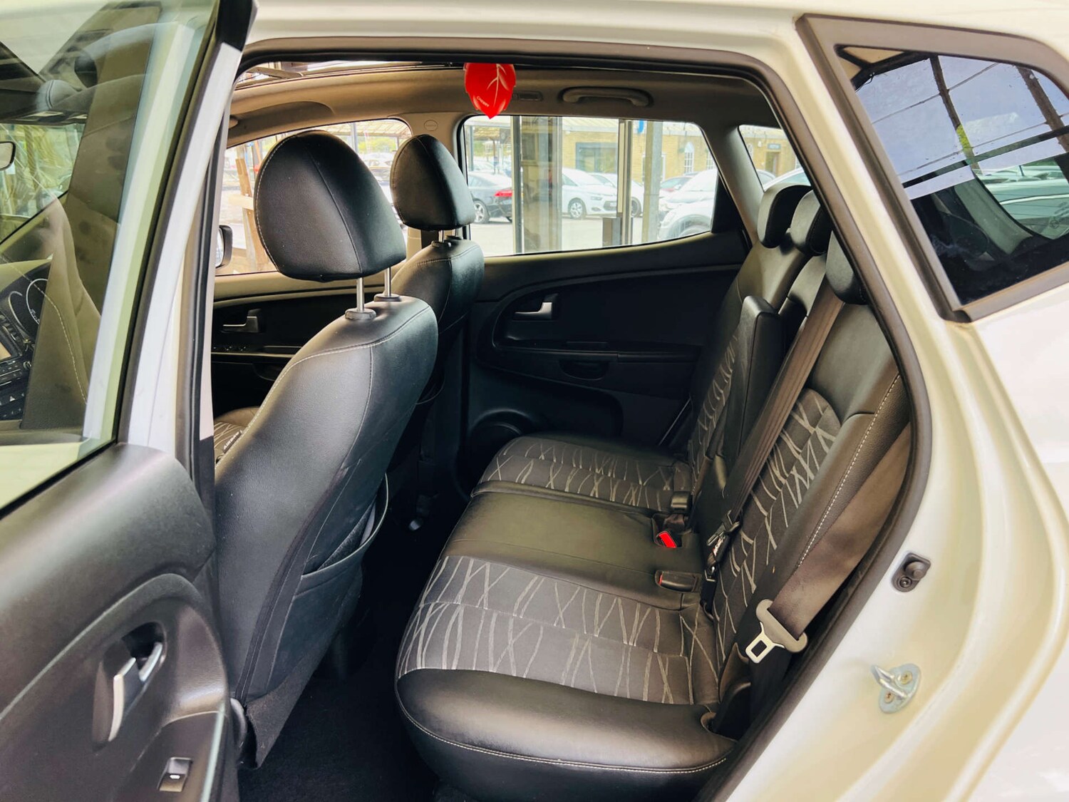 Used Kia Venga 2017 for sale - 77581145: Photo 28