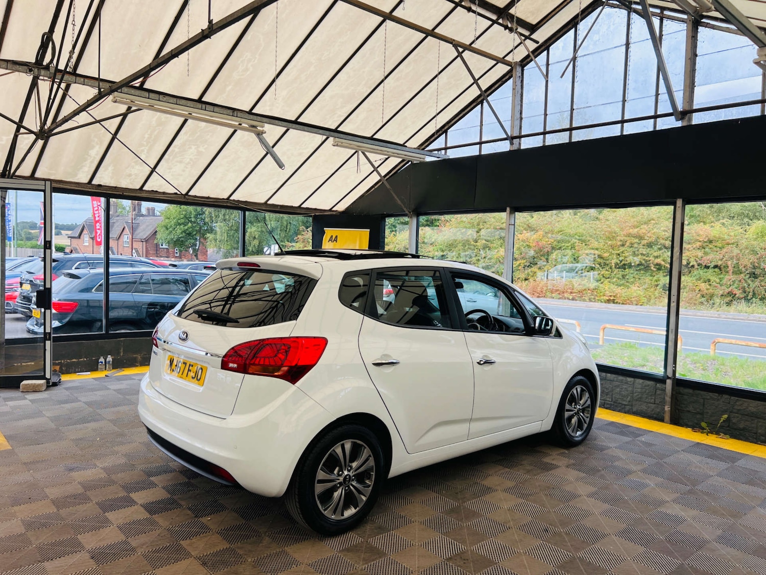 Used Kia Venga 2017 for sale - 77581145: Photo 9