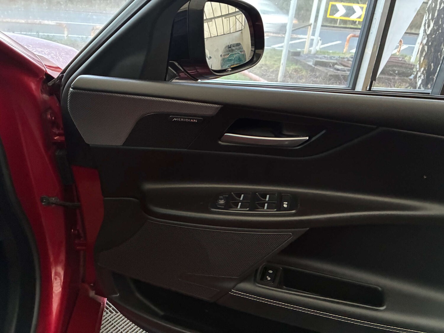 Used Jaguar XE 2019 for sale - 77240430: Photo 16