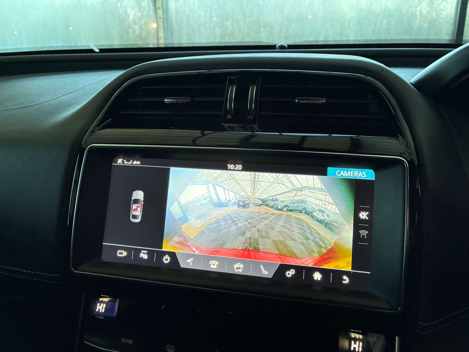 Used Jaguar XE 2019 for sale - 77240430: Photo 18